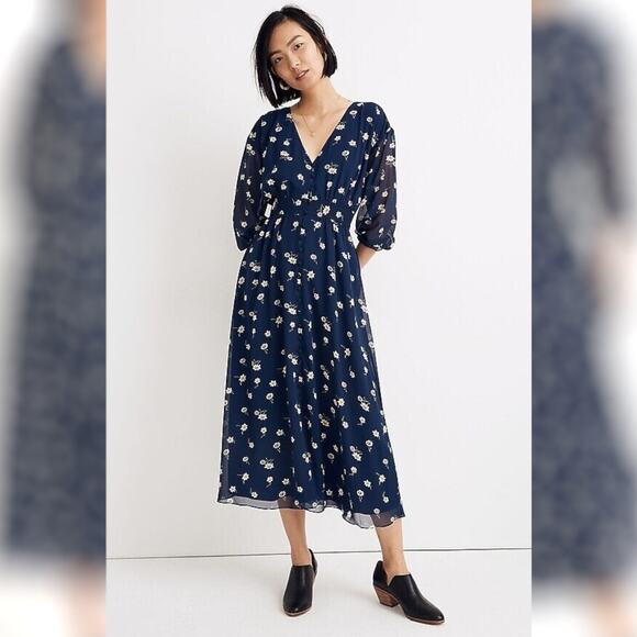 MADEWELL Button Front Midi Dress Sheer Sleeve Blue Floral Brunch Cottagecore - Picture 12 of 12